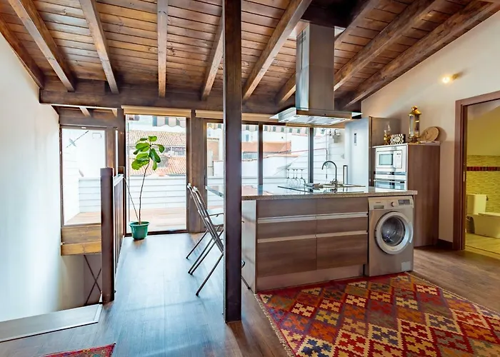 Edificio 10 By Plaza Mayor